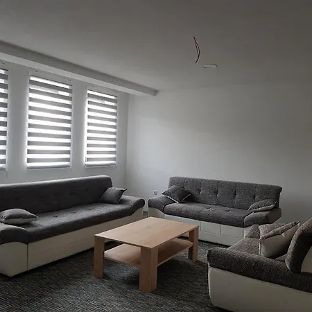 Poslovno-edukativni Centar Aparthotel *