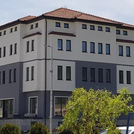 Poslovno-edukativni Centar *